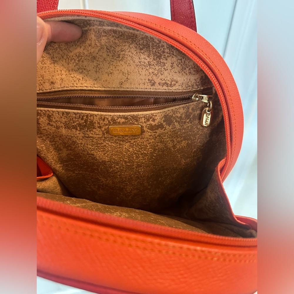 Bally Vintage Top Handle Rounded Handbag - Picture 9 of 15